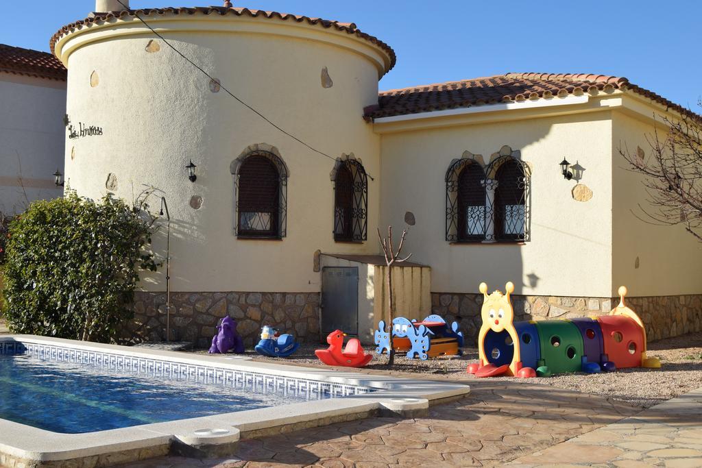 Villa Los Inkas Miami Playa Екстериор снимка
